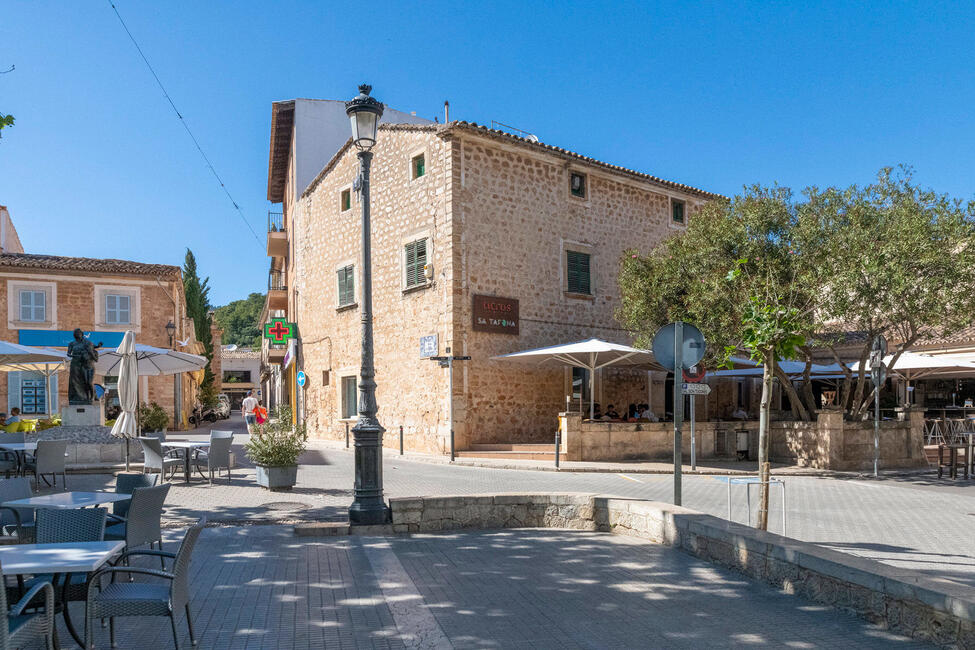 Hochwertig renoviertes Penthouse mit Bergblick in Alaró