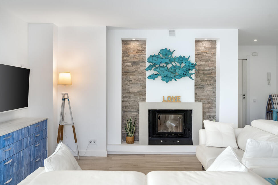 Renoviertes Erdgeschoss-Apartment mit Teilmeerblick in Portals Nous
