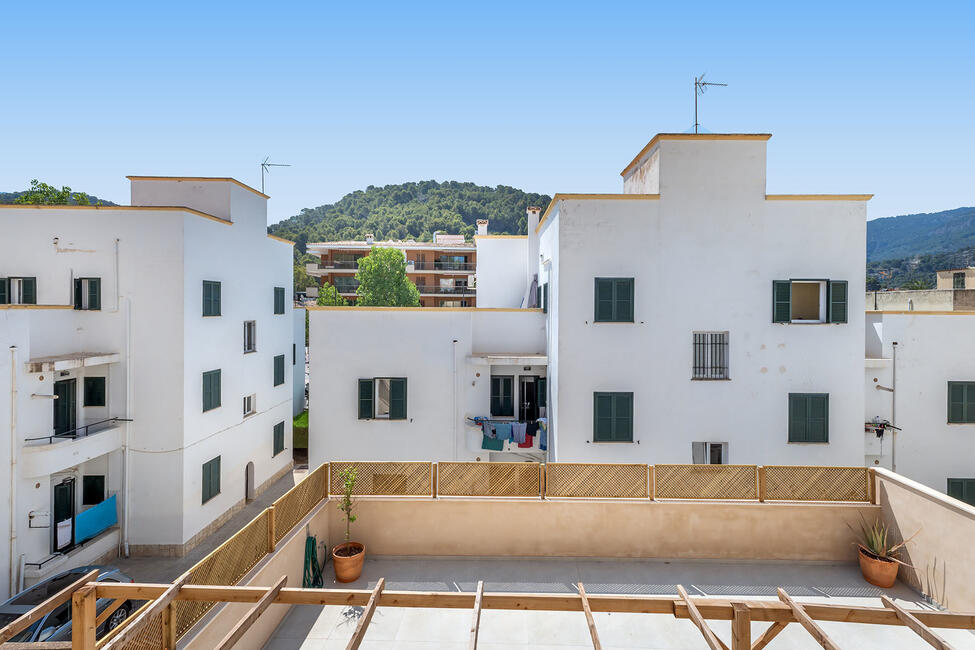 Herrliche Neubau Maisonette-Wohnung in Puerto de Sóller