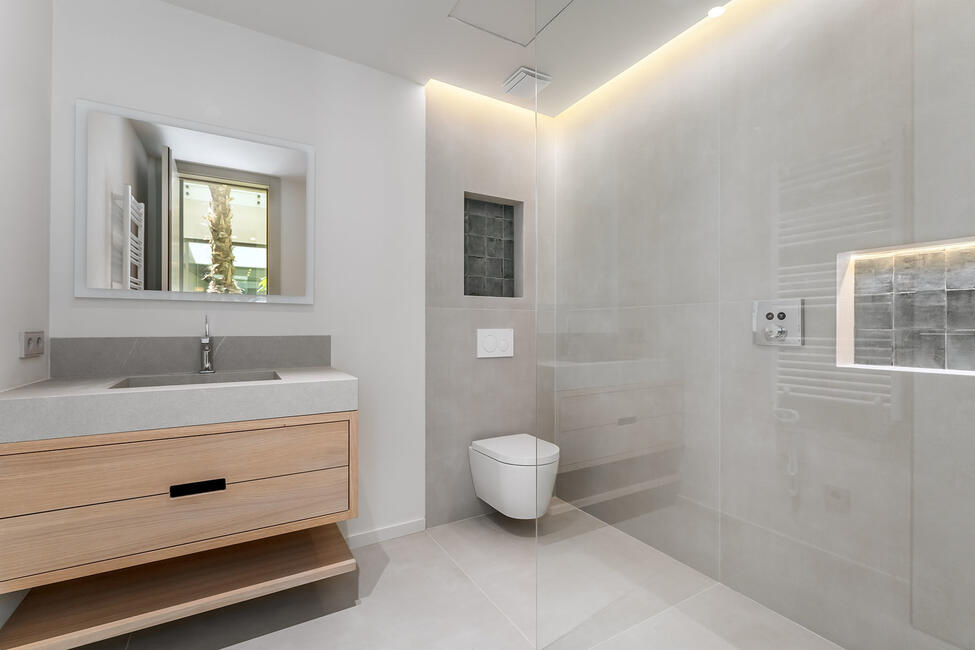 Erstklassige Luxus-Neubau-Villa mit Pool in Costa den Blanes