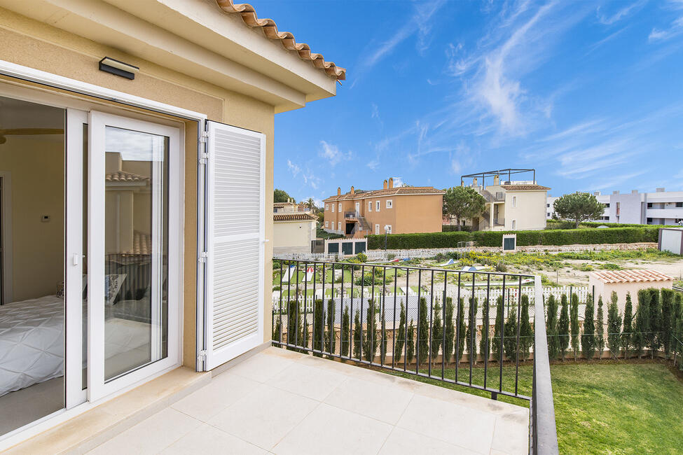 Attractive new-build villa with sea views in upmarket residential complex in Sa Rapita