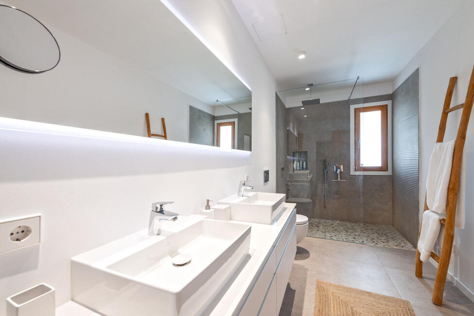 Traumhaft renovierte Finca mit Pool in Santa Maria del Camí