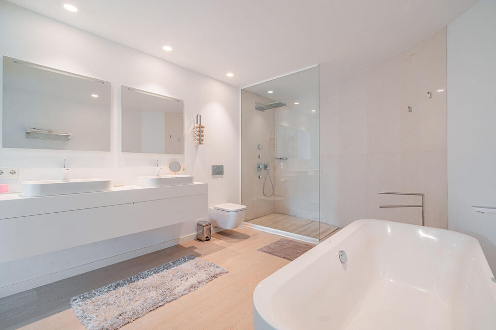 Luxuriöses Erdgeschoss-Apartment mit Gemeinschaftspool in Porto Cristo