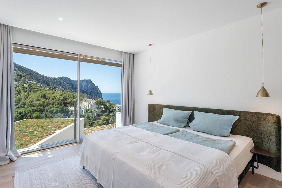 Moderne Villa mit Meerblick und privatem Pool in Puerto Andratx