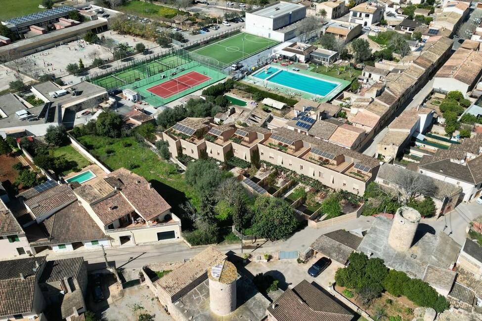 Tolle Neubau-Reihenhäuser mit privaten Swimmingpools in Sencelles