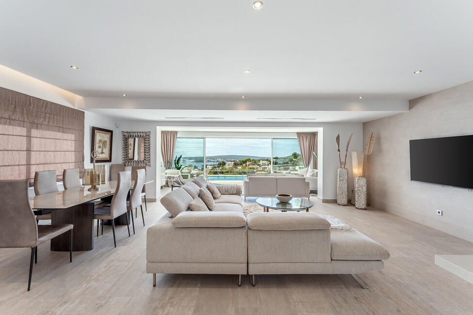 Aufwendig renovierte Villa mit fantastischem Meerblick in Costa d’en Blanes