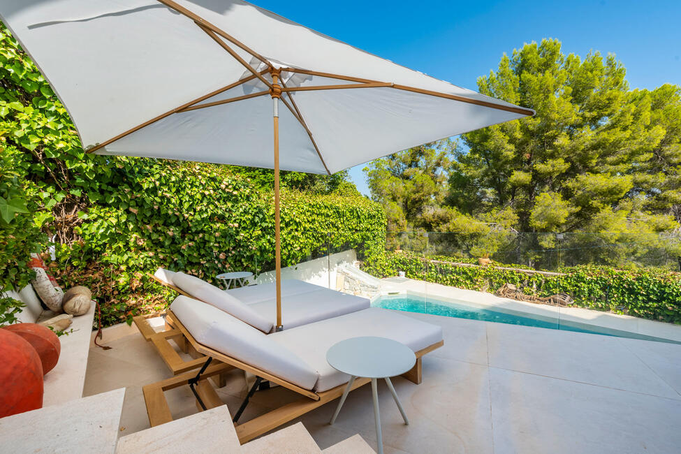 Mediterrane Villa mit Pool, Teilmeerblick und Gästeapartment in Genova