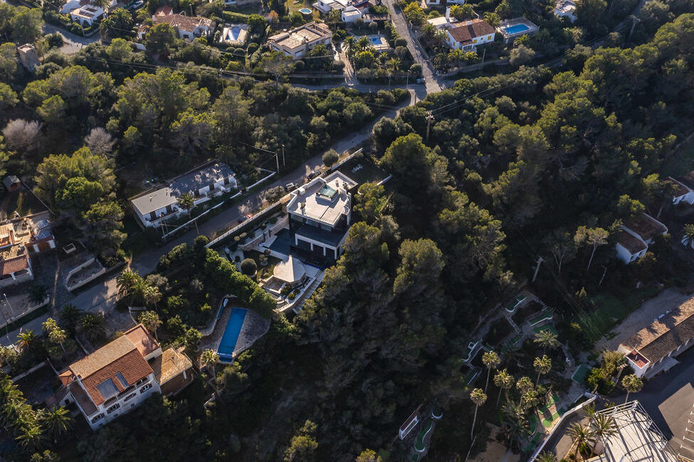 Meerblick Villa mit Pool und direkten Strandzugang in Cala Murada