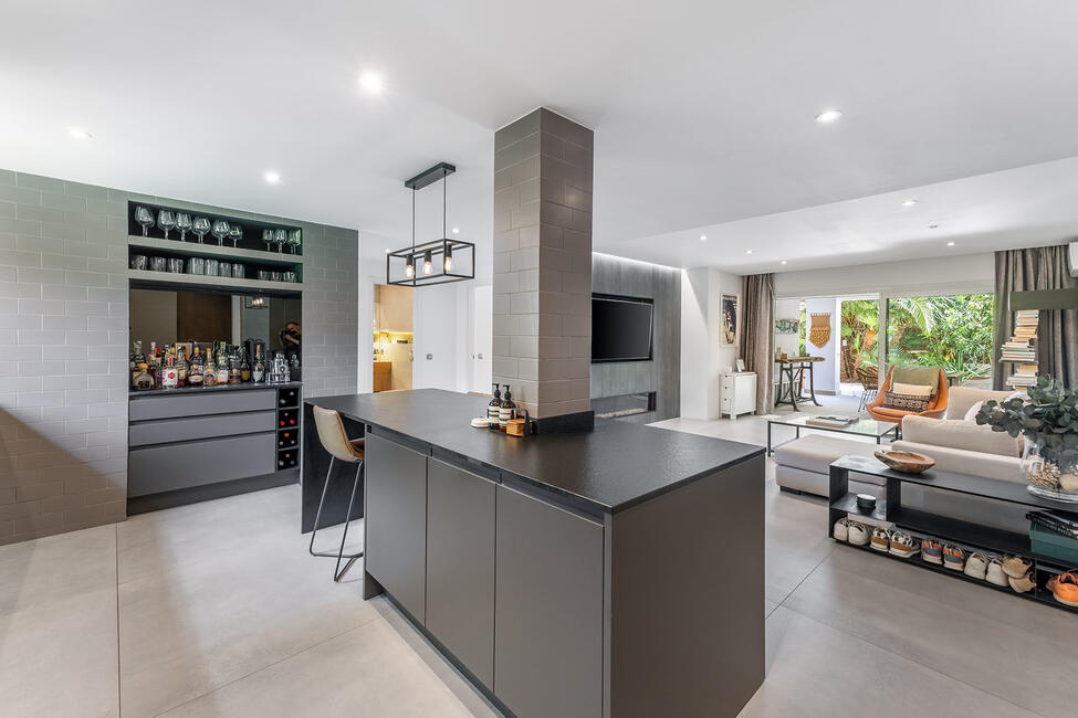 Schönes Apartment mit Gemeinschaftspool neben dem Golfplatz in Bendinat