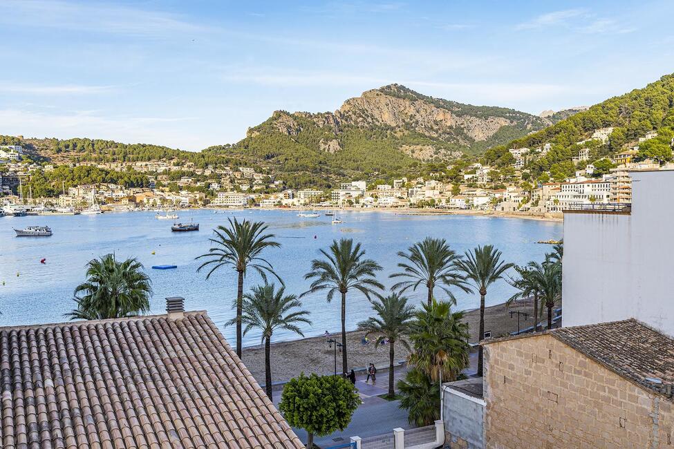 Schönes Apartment in Meeresnähe mit seitlichem Meerblick in Puerto Soller