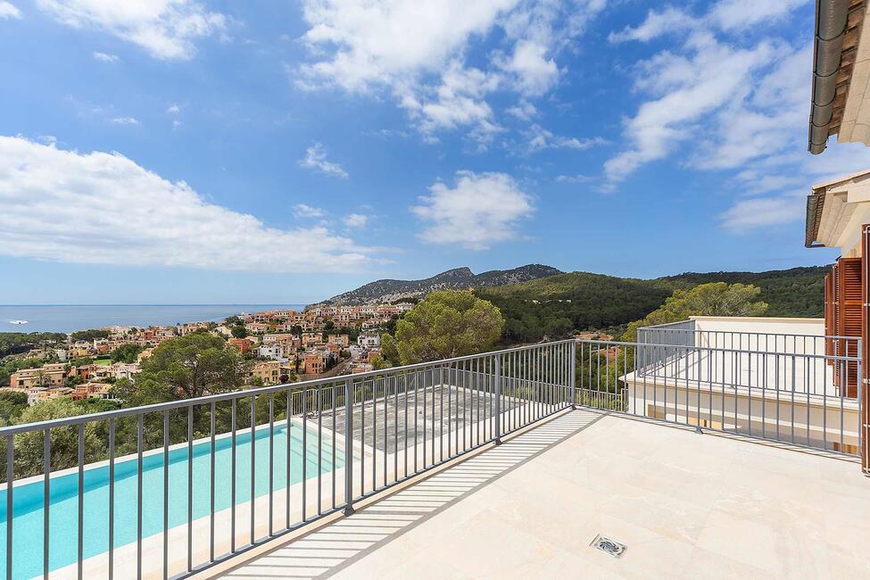 Spektakuläre Finca mit Pool und Meerblick in Camp de Mar