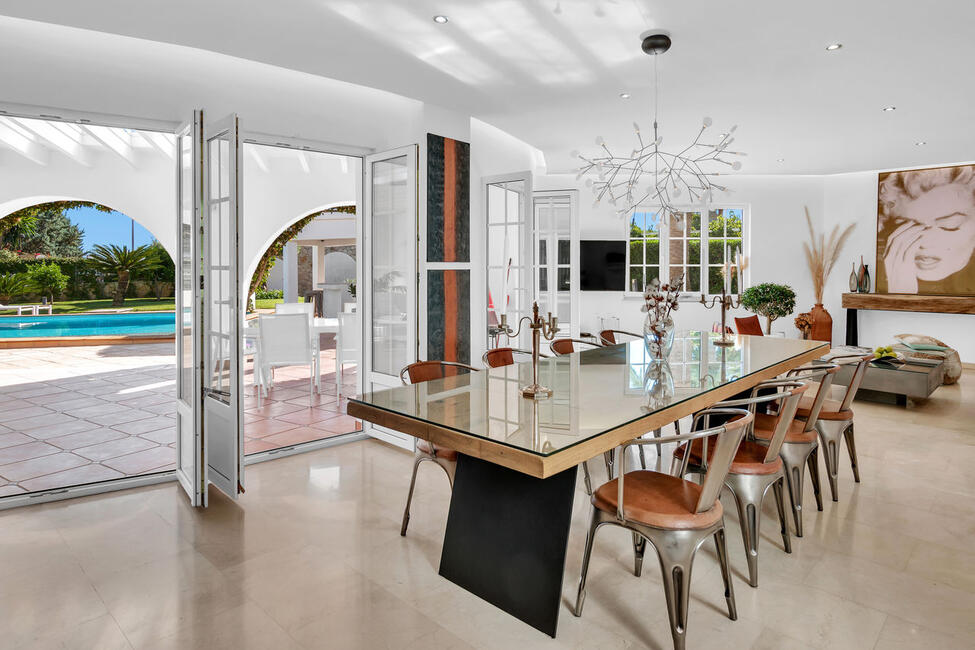 Villa in 2. Meereslinie mit fantastischem Meerblick in Sol de Mallorca