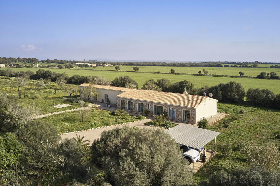 Fabelhafte, von Natur umgebene Finca mit Pool in Campos