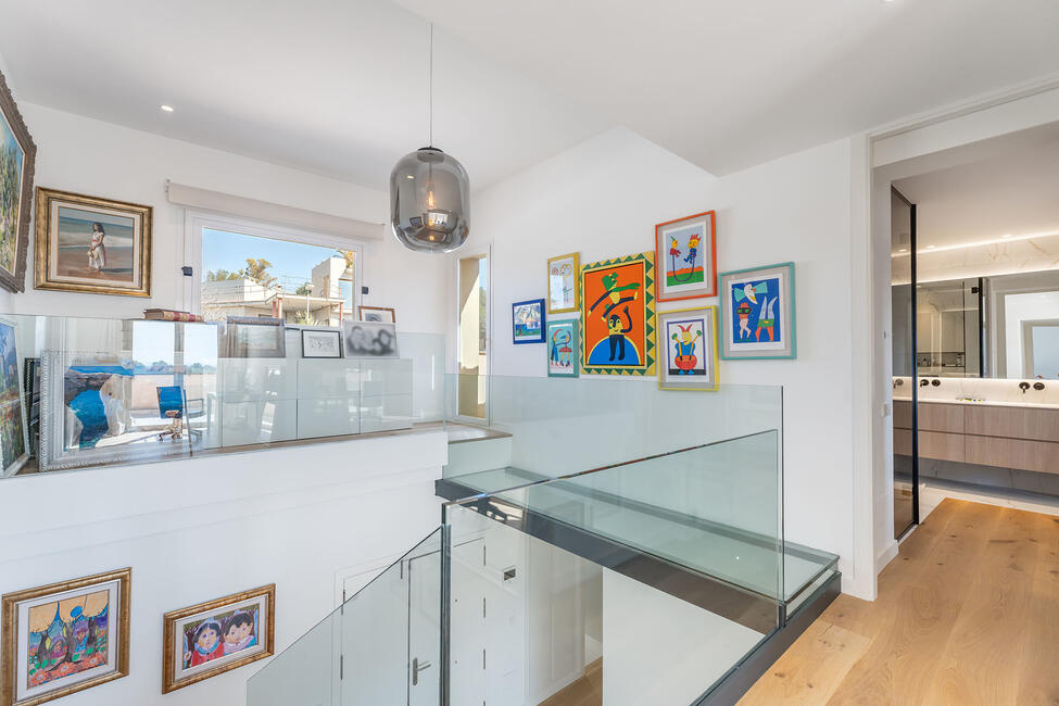 Wunderschöne Villa mit Pool und Weitblick auf das Meer in Sa Cabaneta