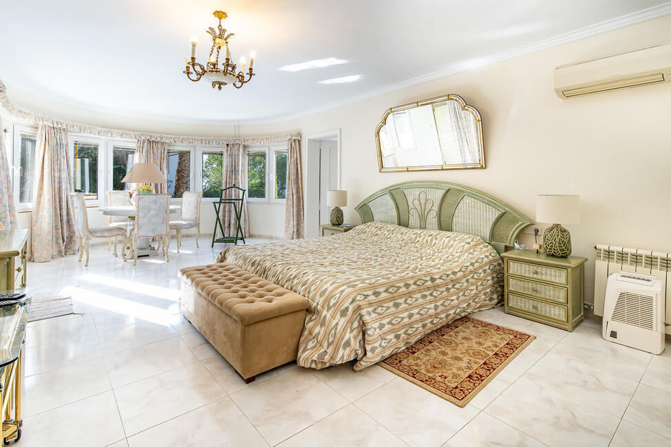 Mediterrane Villa mit Pool und Meereszugang in Costa de la Calma