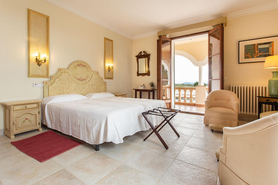 Traditionelle Finca in Strandnähe mit Landhotel-Lizenz in Bahia Grande