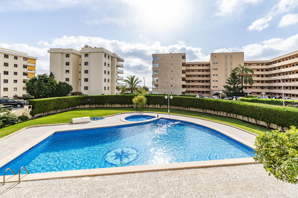 Elegant renoviertes und hochwertig möbliertes Apartment in Portals Nous