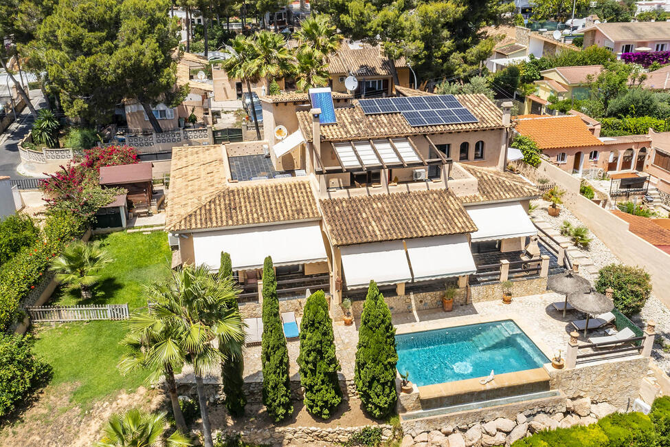 Gepflegte Villa mit Pool und fussläufig zum Meer Costa de la Calma