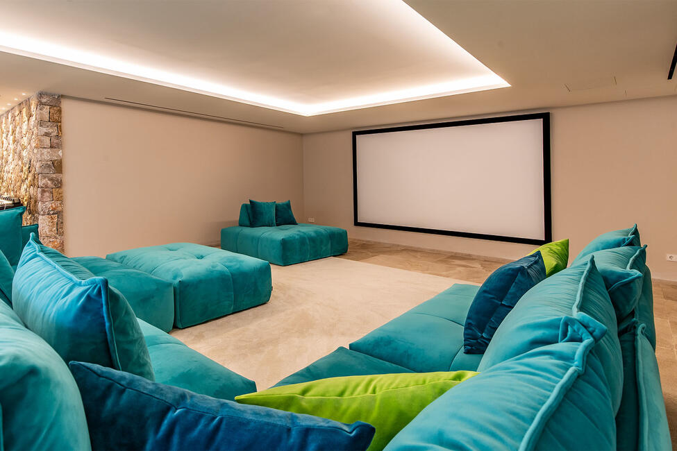 Beeindruckende Neubau-Villa mit Pool in Santa Ponsa