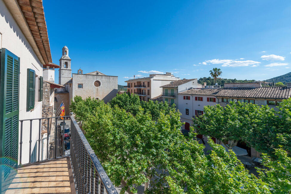 Hochwertig renoviertes Penthouse mit Bergblick in Alaró