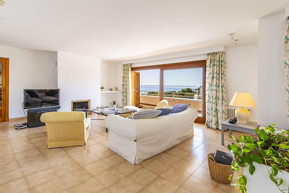 Tolles Apartment mit herrlichem Meerblick und Gemeinschaftspool in Cas Catalá