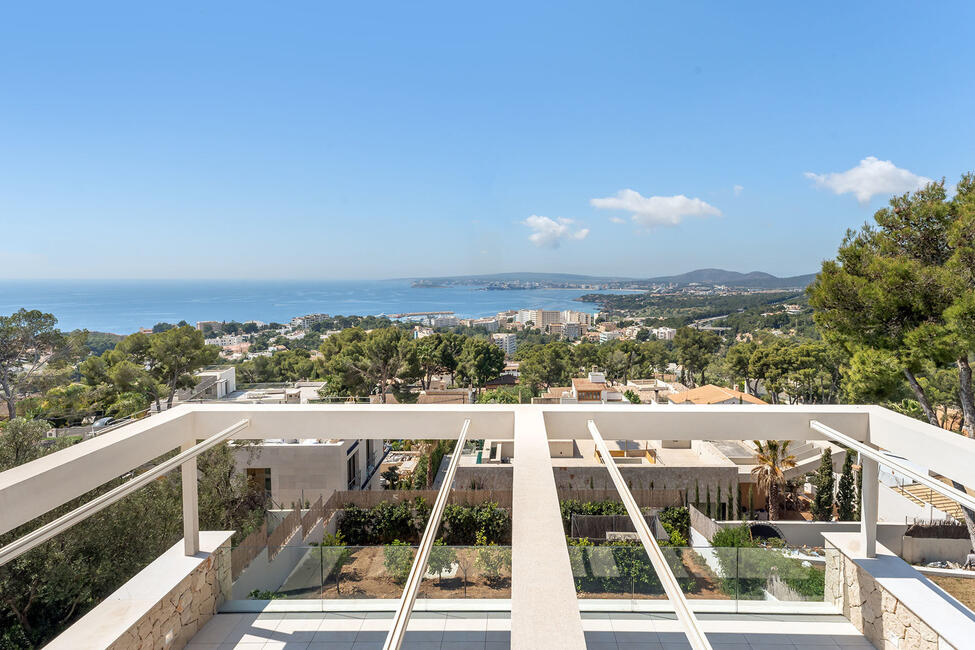 Elegant newly built villa with fantastic sea views in Portals Nous