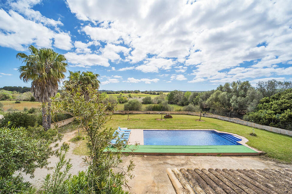 Charmante Naturstein-Finca mit Pool in Campos