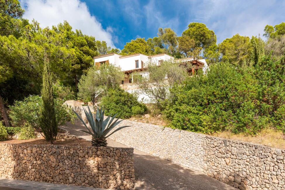 Mediterrane Villa mit fantastischem Meerblick in Costa d’en Blanes