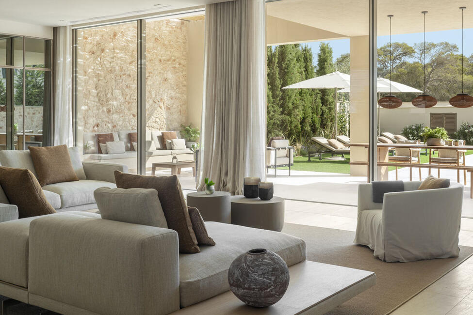 Luxuriöses Neubau-Chalet mit Pool in Strandnähe in Cala Figuera