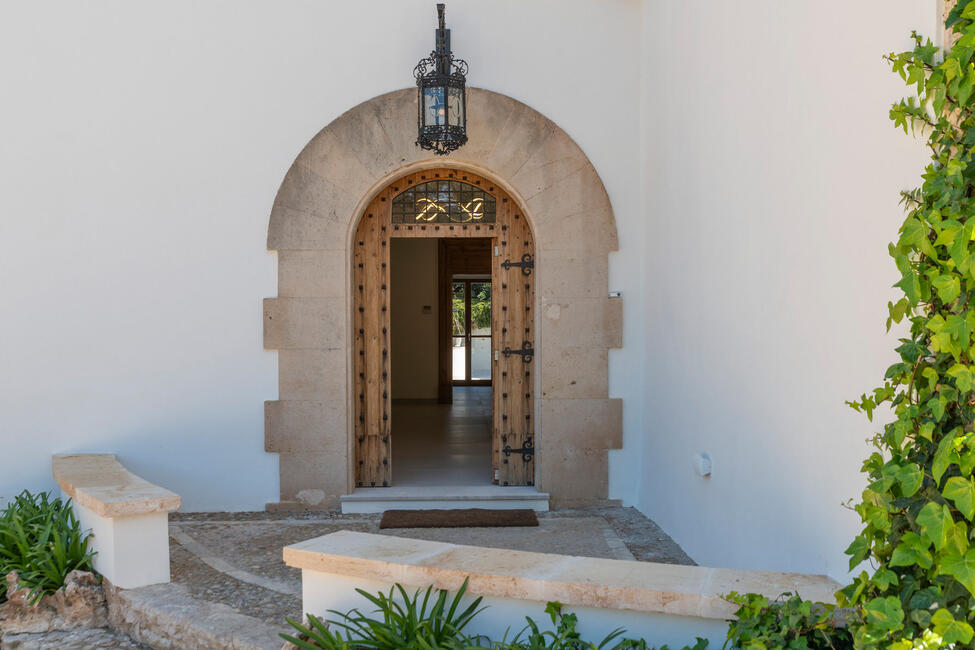 Preciosa casa señorial con piscina rodeada de exuberante naturaleza en Génova