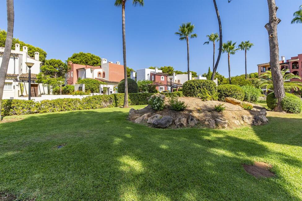 Elegante Wohnung mit Blick auf den Golfplatz in Santa Ponsa