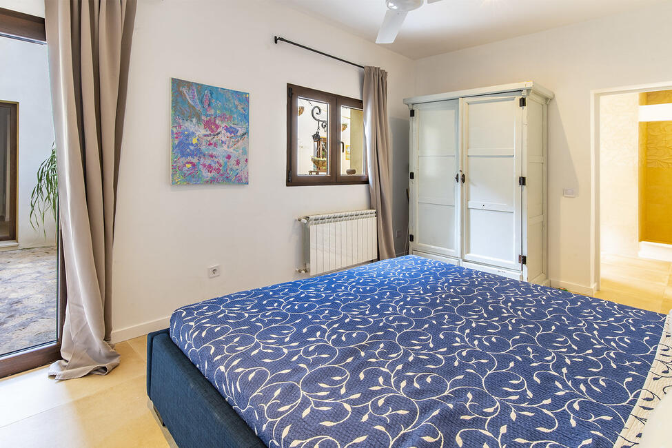 Hübsches, renoviertes Stadthaus mit Pool und Garten in Llucmajor