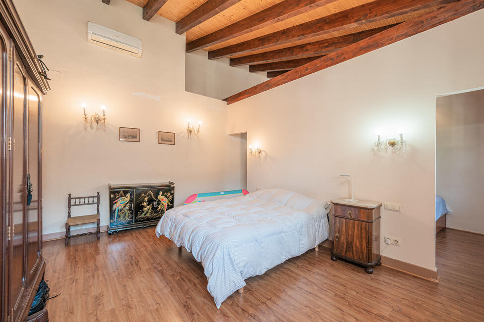 Traditional mansion with elegant cafe and pool in Sóller