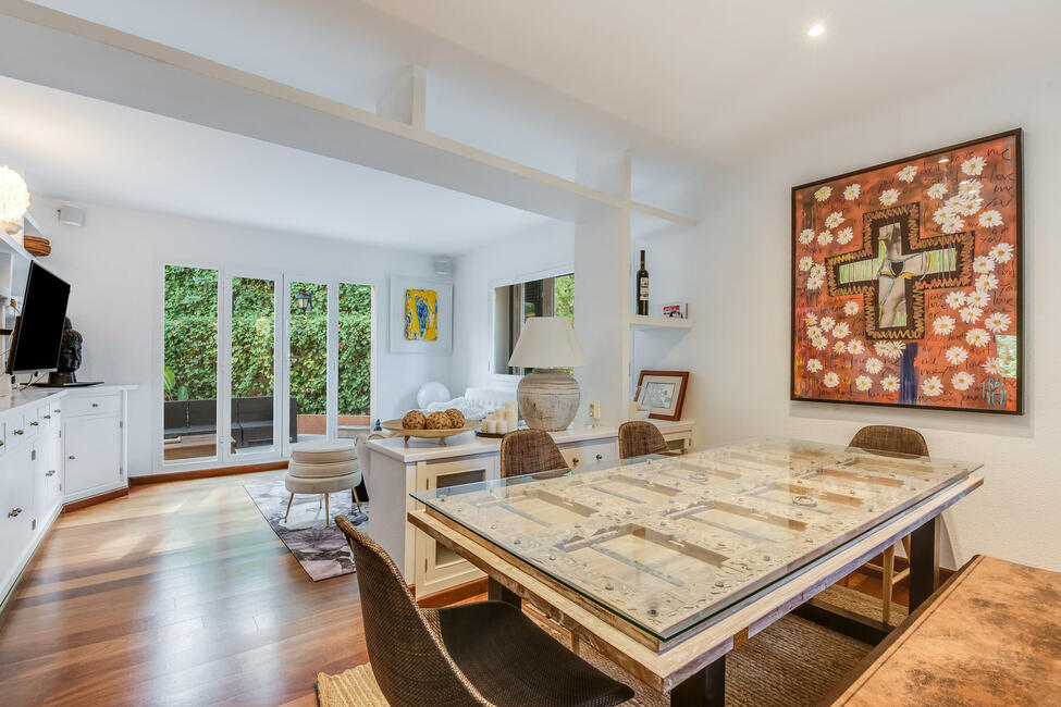 Mediterrane Villa mit Pool, Teilmeerblick und Gästeapartment in Genova