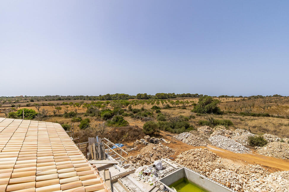 Extravagante Neubau-Finca mit Pool in ruhiger Lage bei Ses Salines