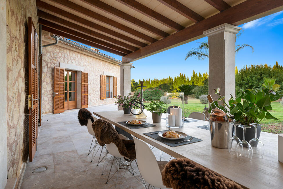 Exklusive Finca mit viel Privatsphäre und Vermietungslizenz in Montuiri