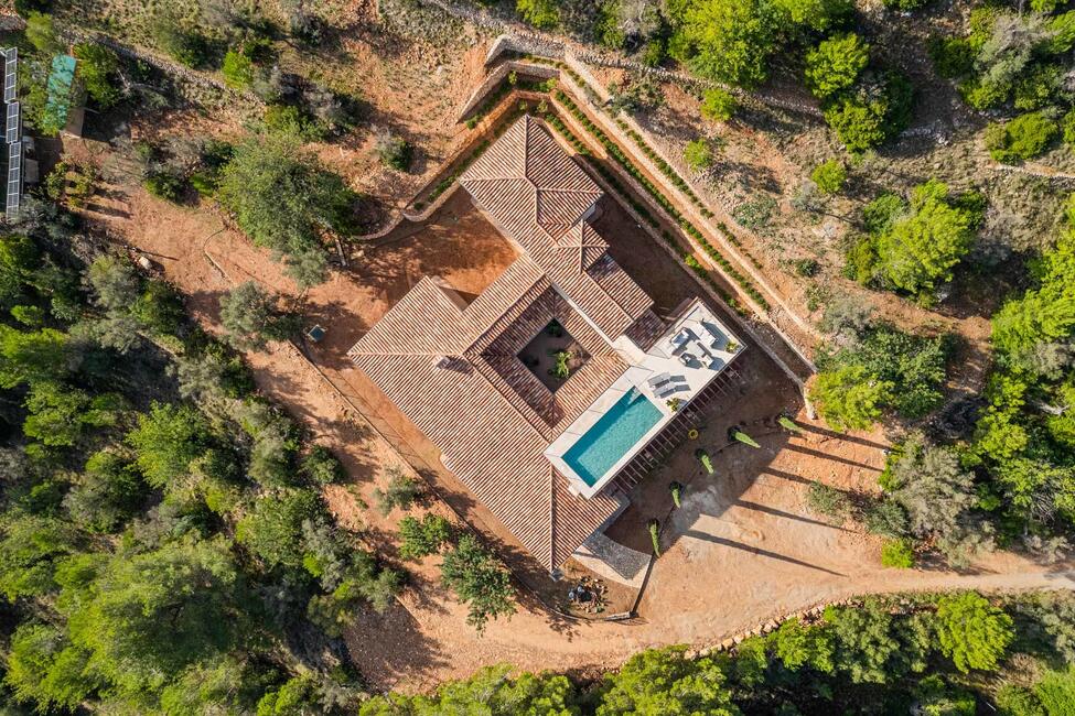 Impressive new built finca with pool and mountain views in Bunyola