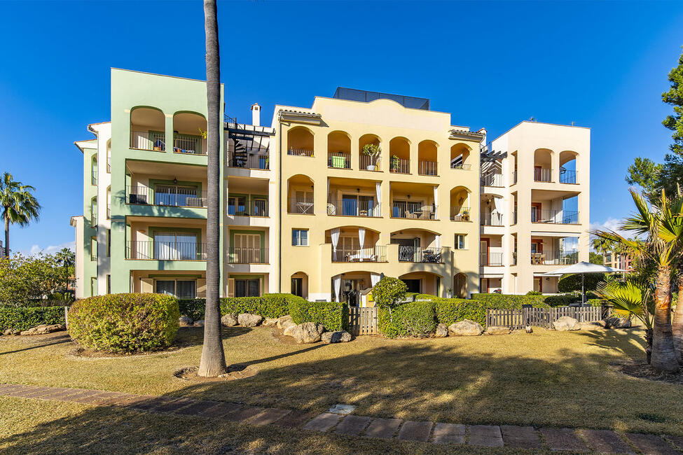 Attraktive Maisonette-Wohnung in einer luxuriösen Wohnanlage in Santa Ponsa