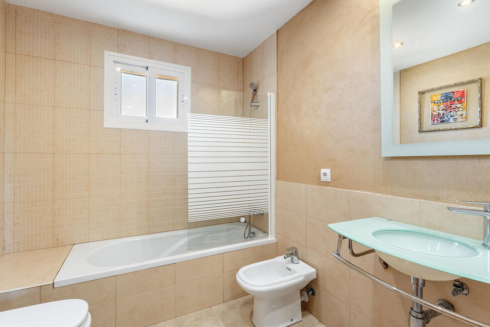 Sonniges Chalet mit Pool und Ferienvermietungslizenz in Sa Rápita