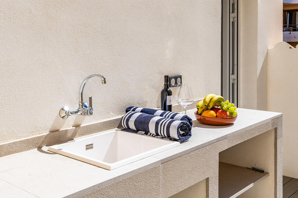Luxurious penthouse on the seafront with parking space in Playa de Palma