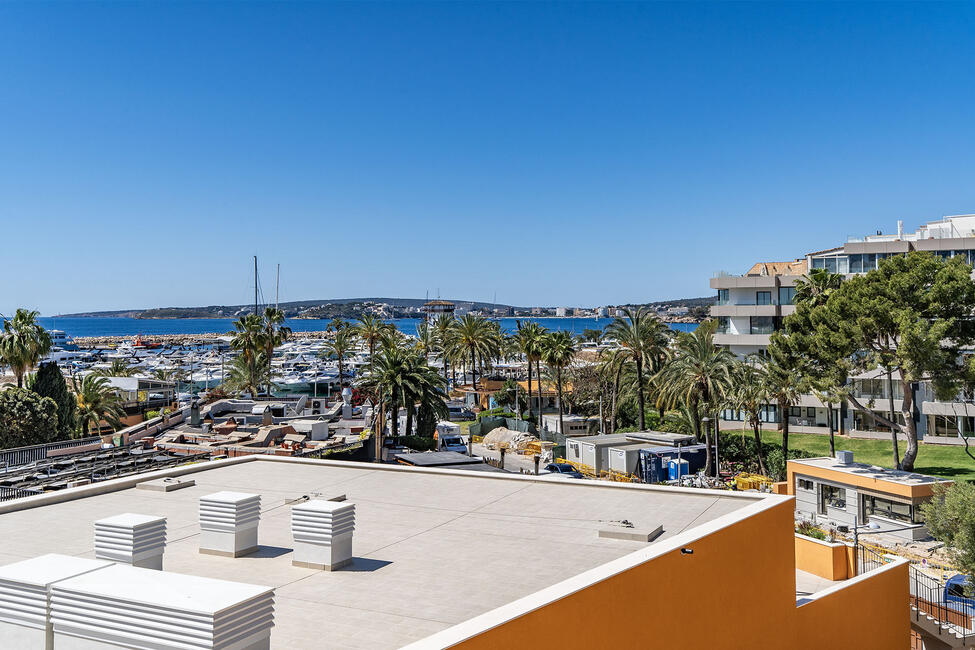 Neu renoviertes Apartment mit Meerblick in Puerto Portals