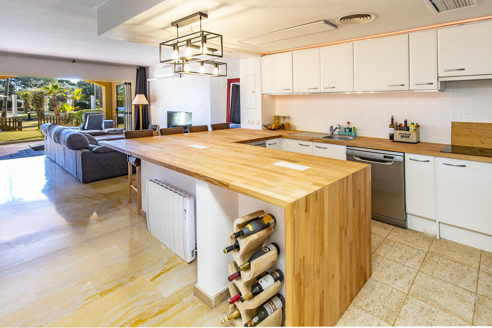Attraktive Maisonette-Wohnung in einer luxuriösen Wohnanlage in Santa Ponsa