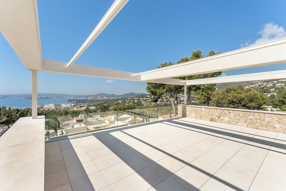 Elegant newly built villa with fantastic sea views in Portals Nous