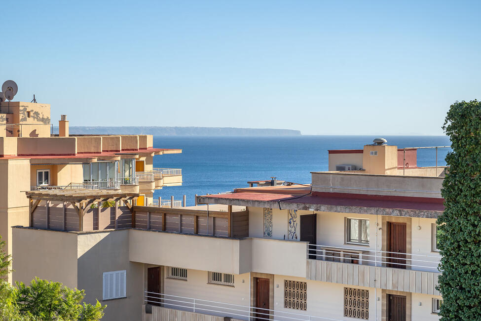 Attraktives Reihenhaus mit Gemeinschaftspool, in Strandnähe in San Agustin