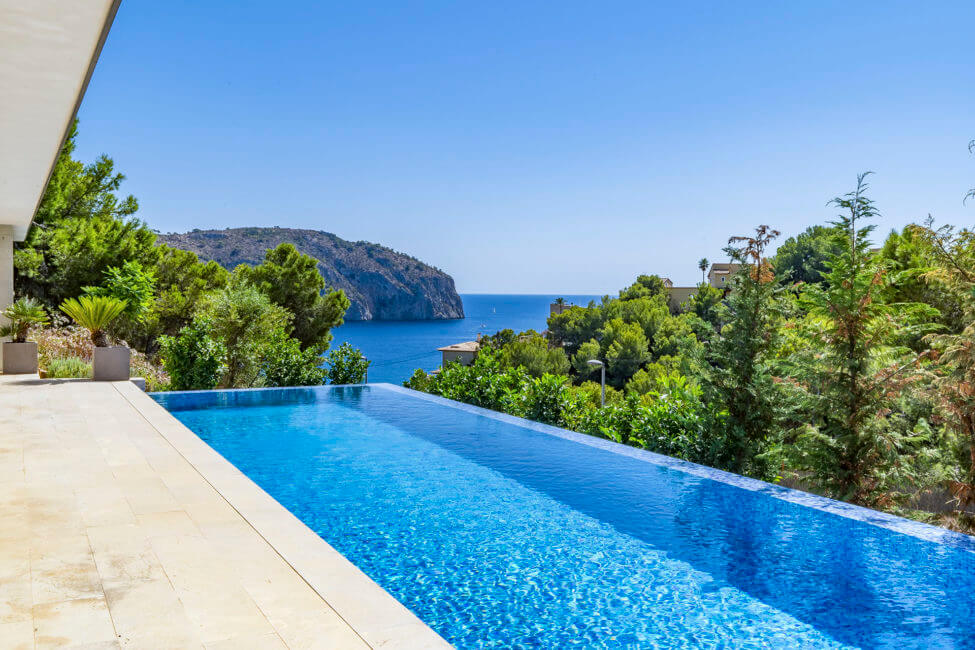 Exklusive Villa mit einem fantastischen Blick auf das Meer in Camp de Mar