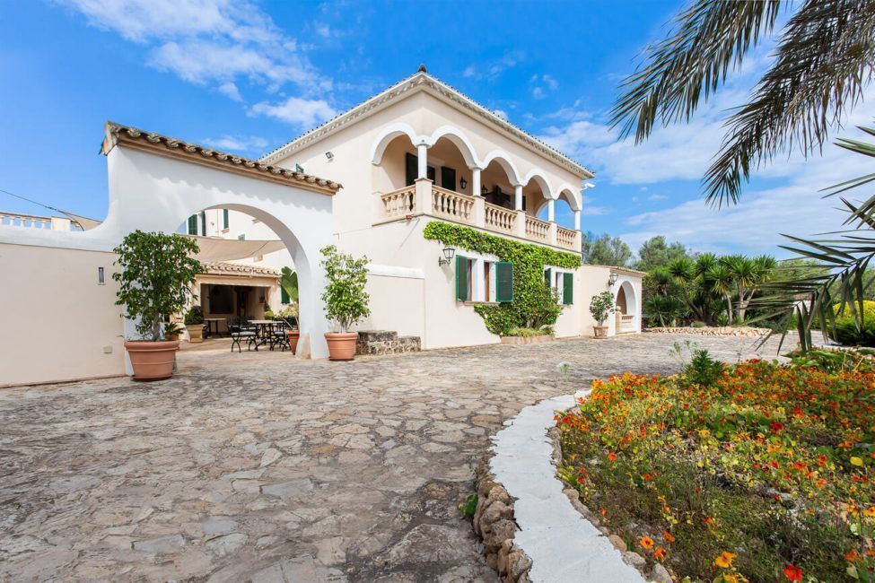 Traditionelle Finca in Strandnähe mit Landhotel-Lizenz in Bahia Grande