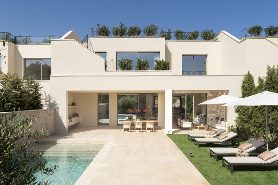 Luxuriöses Neubau-Chalet mit Pool in Strandnähe in Cala Figuera