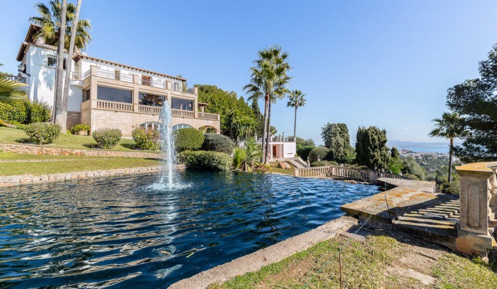 Mallorca Genova property for sale: Manor house with stunning sea views in Palma de Mallorca