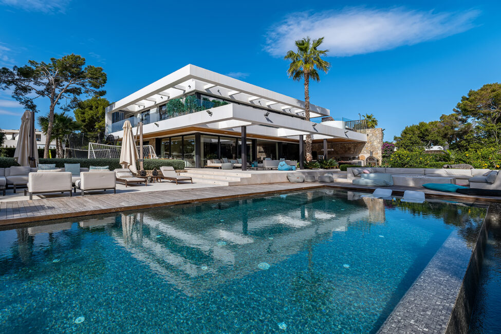 Atemberaubende Luxusvilla am Golfplatz von Nova Santa Ponsa