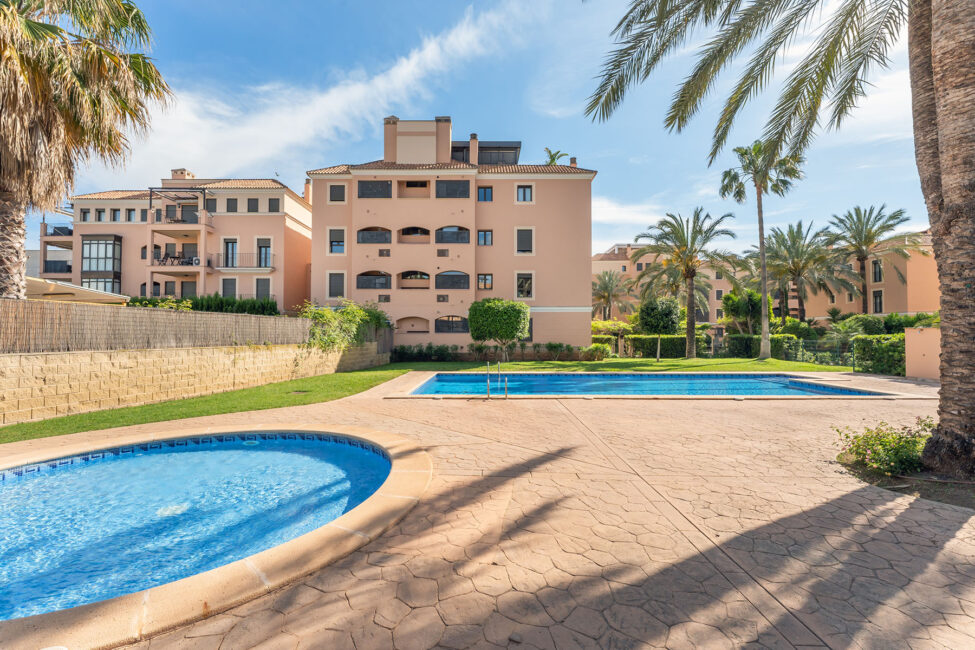 Atractivo piso con piscina comunitaria cerca del mar en Portixol